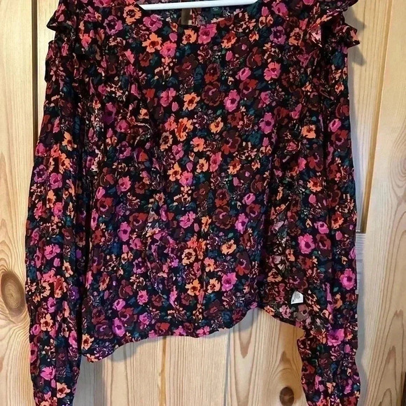 NWT Wild Fable Ruffle Floral Top Size 4XL - Picture 11 of 11